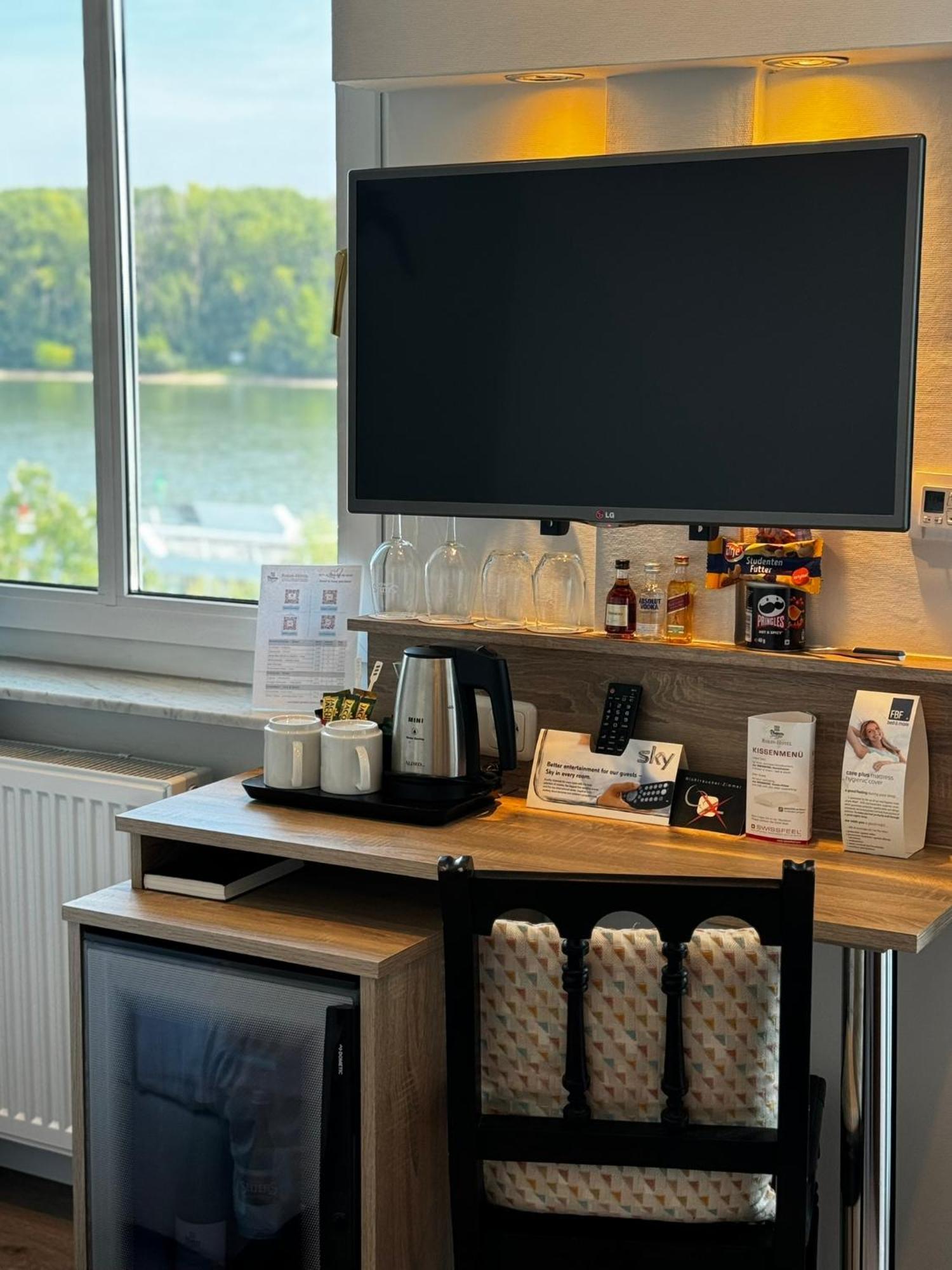 Rhein-Hotel Nierstein Zewnętrze zdjęcie