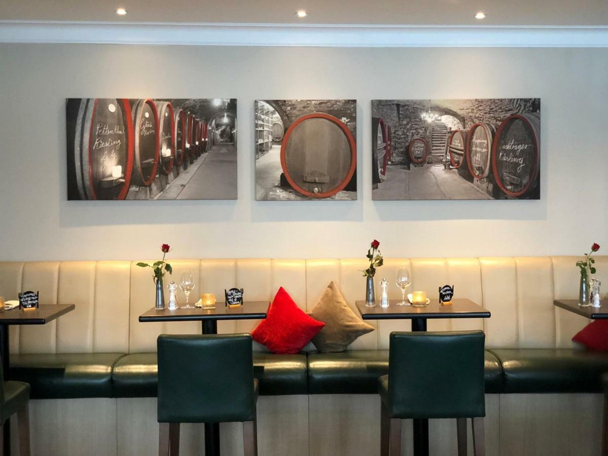 Rhein-Hotel Nierstein Zewnętrze zdjęcie